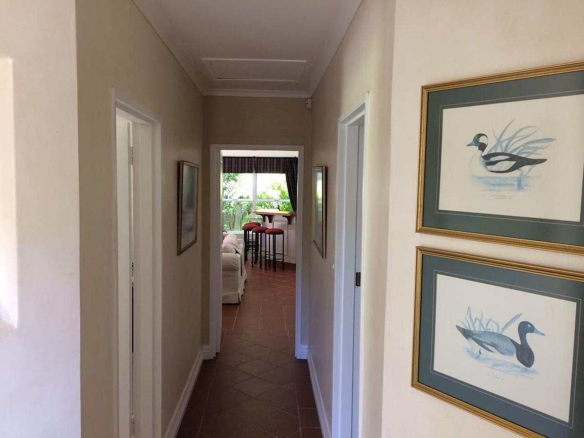 Bed and Breakfast Camelot In Constantia Kapstadt Exterior foto